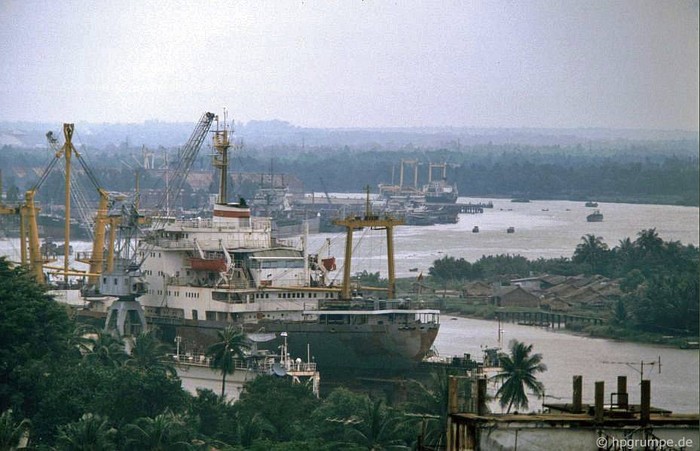 Cảng Sài Gòn, 1991.